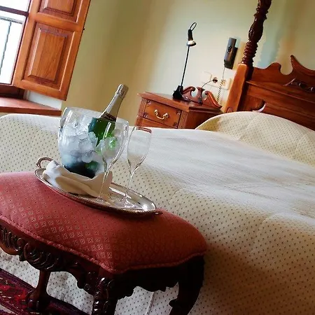Hotel Reads Balance